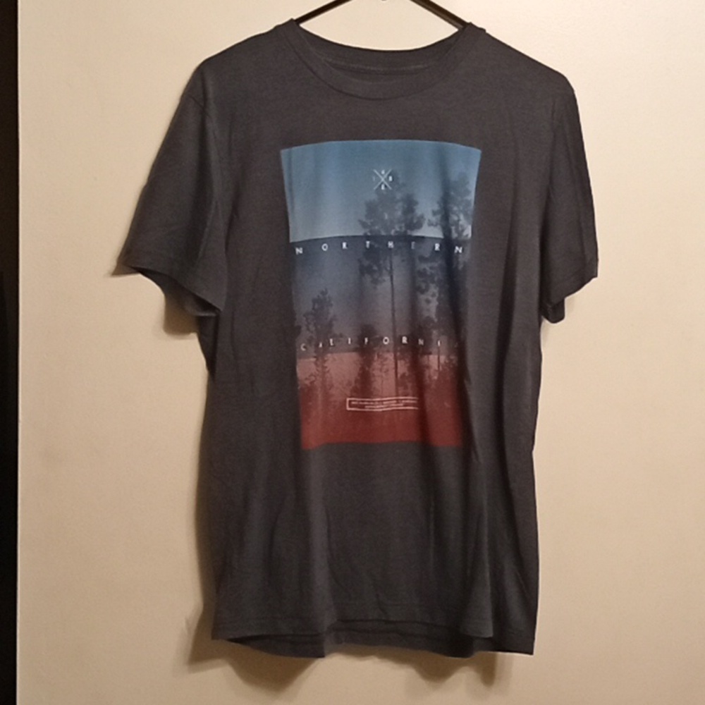 Free State Short Sleeve Shirt Size Large